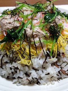 ひじきの煮物でお手軽ツナマヨちらし寿司-レシピのメイン写真