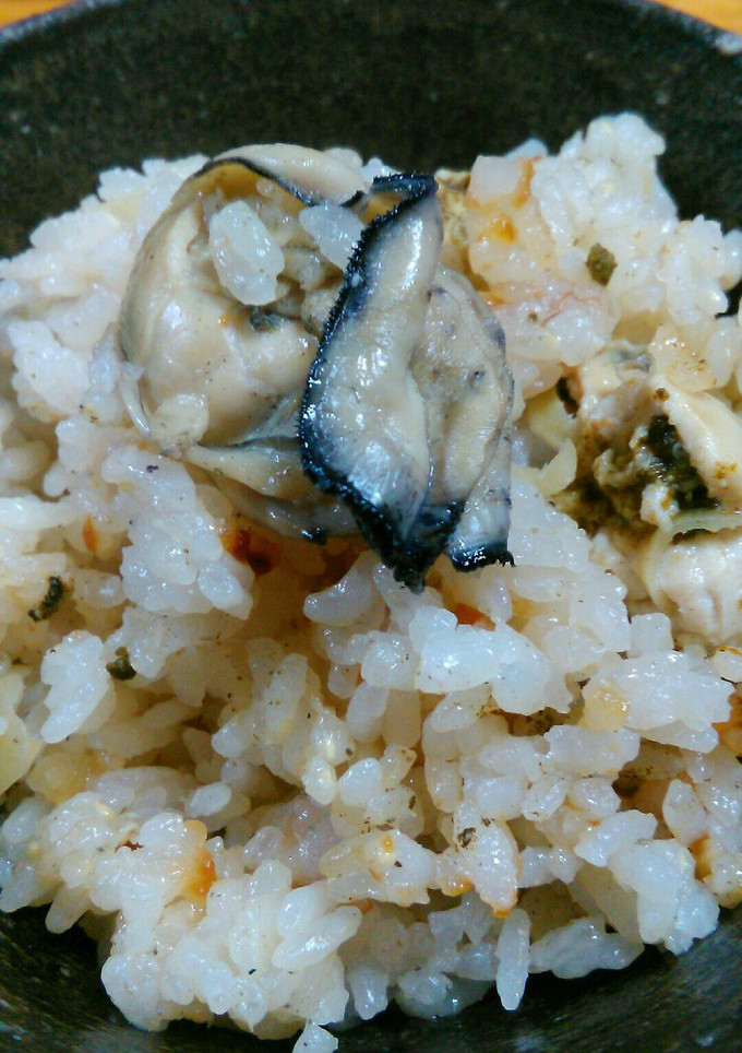牡蠣と生姜だけの激うま牡蠣ご飯-レシピのメイン写真