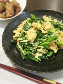 ホタテ缶入り♪小松菜と卵の炒め物-レシピのメイン写真