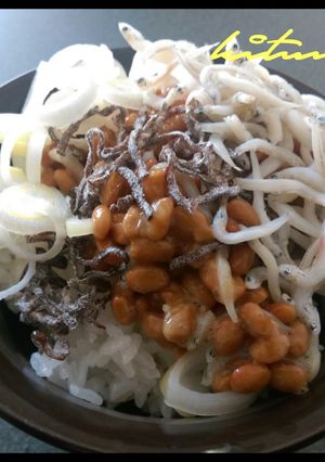 簡単究極納豆塩昆布しらすご飯⭐絶品めし-レシピのメイン写真