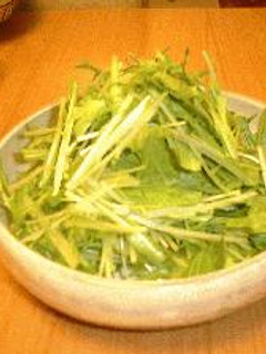 みず菜のサラダ-レシピのメイン写真