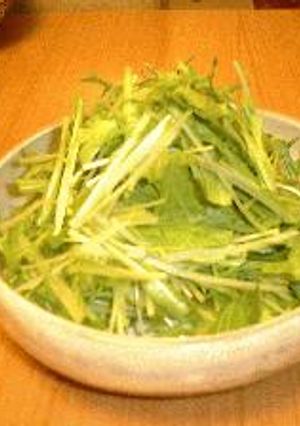 みず菜のサラダ-レシピのメイン写真