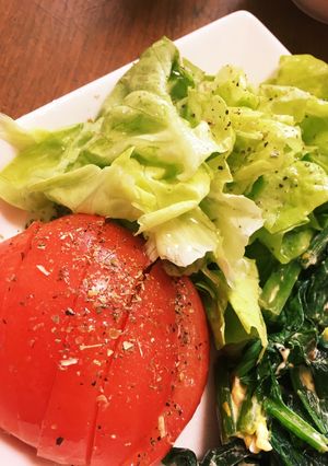 ドレッシング要らずのトマトサラダ-レシピのメイン写真