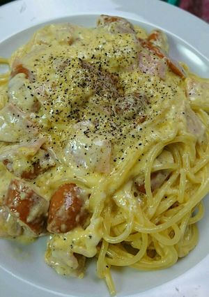 ハムとソーセージでカルボナーラ(^_^)-レシピのメイン写真