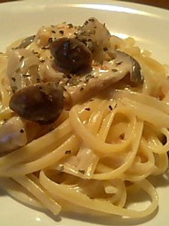 エビとシメジのクリームパスタ-レシピのメイン写真