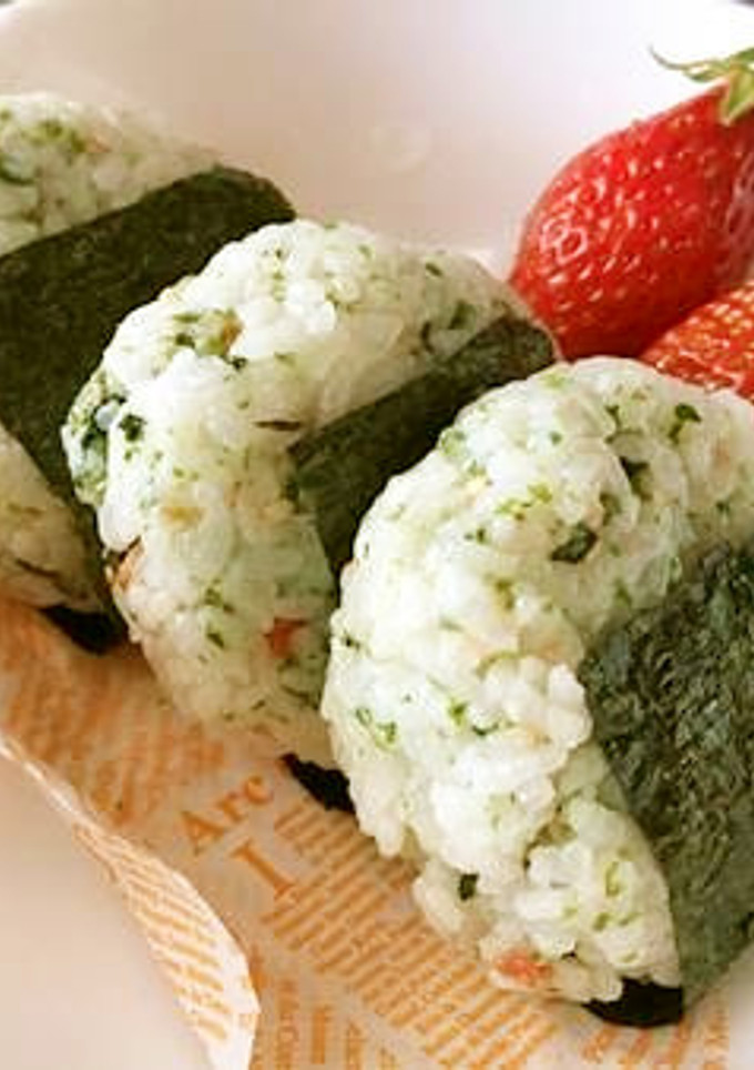 お茶漬けの素★旨味たっぷり簡単おにぎり-レシピのメイン写真