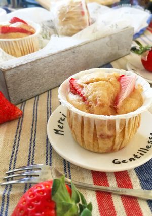 苺とクリームチーズのヨーグルトマフィン-レシピのメイン写真