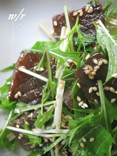 コンニャクと水菜の胡麻サラダ-レシピのメイン写真