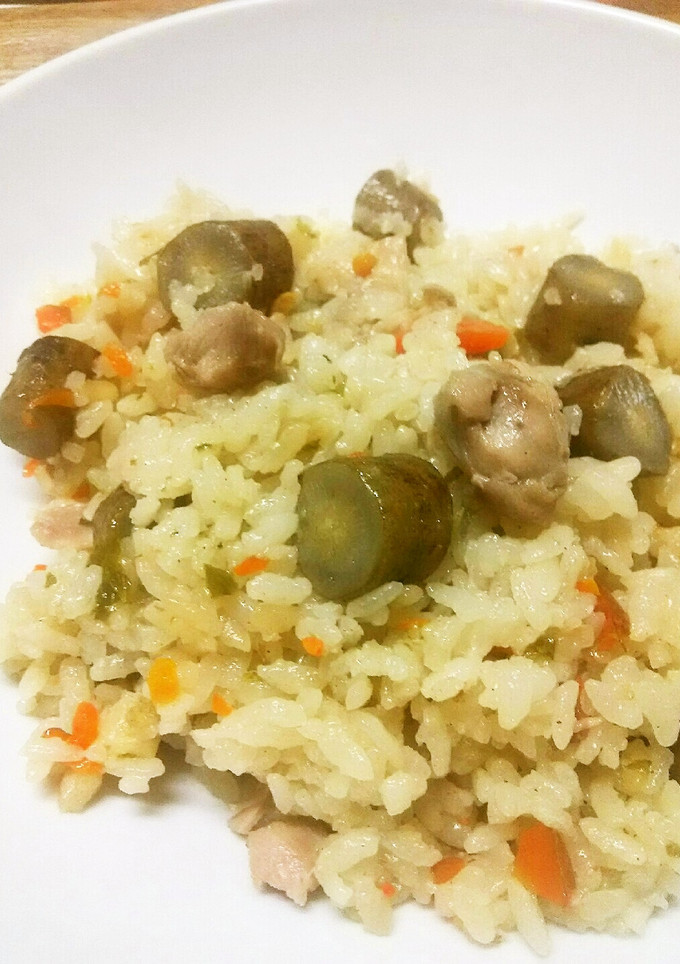 簡単!炊飯器任せDE牛蒡と鶏肉のピラフ♪-レシピのメイン写真