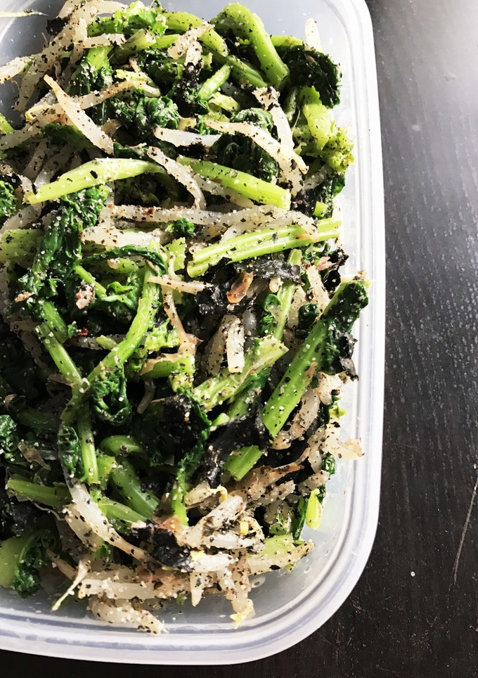 かき菜ともやしの黒ごま和え-レシピのメイン写真