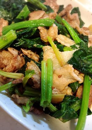 ほうれん草と牛カルビ肉の炒め物-レシピのメイン写真