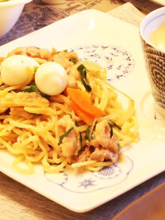 煮込むの⁈しっとり絶品!煮込み焼きそば-レシピのメイン写真