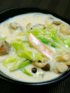 甘味感じる♪春キャベツと鶏肉のクリーム煮-レシピのメイン写真