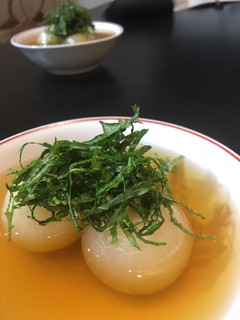 簡単 甘〜い新玉ねぎの丸煮-レシピのメイン写真
