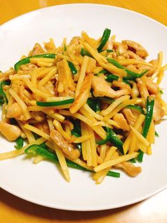 鶏肉で青椒肉絲-レシピのメイン写真