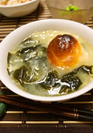 お餅入り♪たまごワカメスープ-レシピのメイン写真