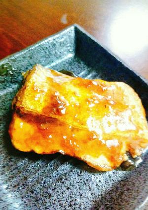 鰤の梅干しとポン酢の照り焼き-レシピのメイン写真