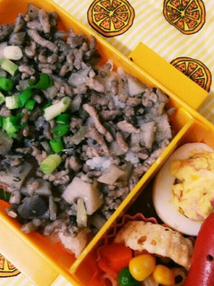 弁当用レンコンでそぼろ!-レシピのメイン写真