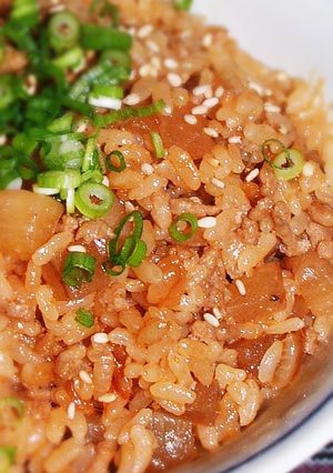 肉大根めし（生姜焼き味の炊込みご飯）-レシピのメイン写真