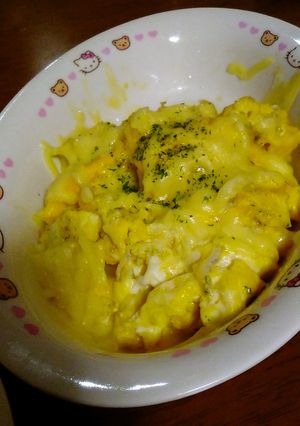 しらすとチーズのスクランブルエッグ-レシピのメイン写真