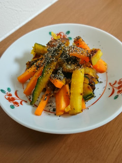 カロチンたっぷり☆三種の鮮やかきんぴら-レシピのメイン写真