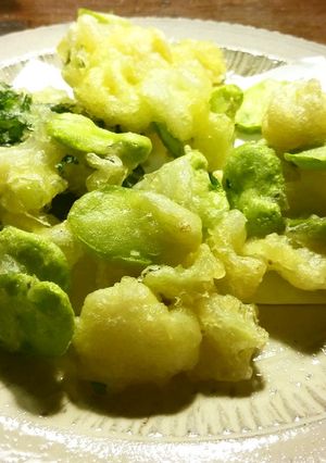 空豆とカリフラワーのかき揚げ-レシピのメイン写真