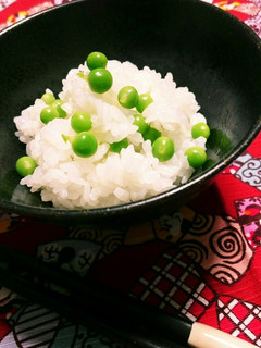 春が旬! 砂糖えんどうの豆ご飯-レシピのメイン写真