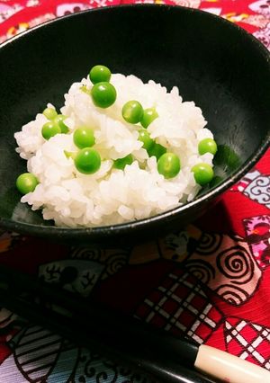 春が旬! 砂糖えんどうの豆ご飯-レシピのメイン写真