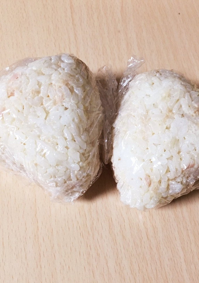 節約飯♪簡単和風ツナマヨおにぎり♪-レシピのメイン写真