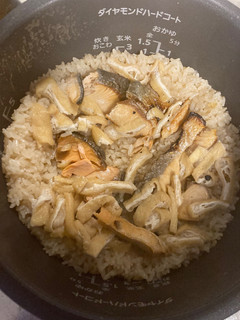鮭の炊き込みご飯-レシピのメイン写真