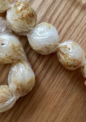 離乳食手づかみごはん〜ラップ一口おにぎり-レシピのメイン写真