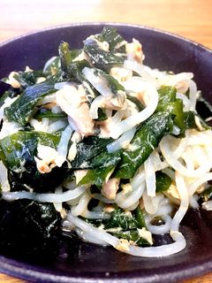 ワカメとツナのこんにゃく炒め-レシピのメイン写真