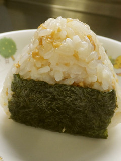 そぼろおにぎり【保育園給食】-レシピのメイン写真