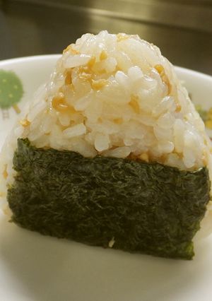 そぼろおにぎり【保育園給食】-レシピのメイン写真