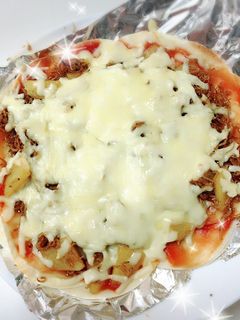 余った皮で!餃子ピザ-レシピのメイン写真