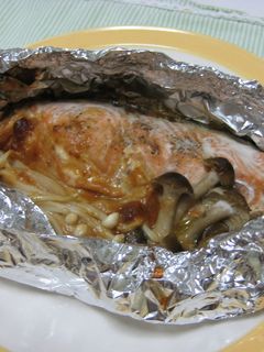 きのこと鮭のホイル焼き☆味噌マヨソース-レシピのメイン写真