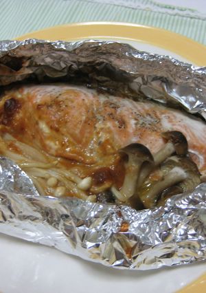 きのこと鮭のホイル焼き☆味噌マヨソース-レシピのメイン写真