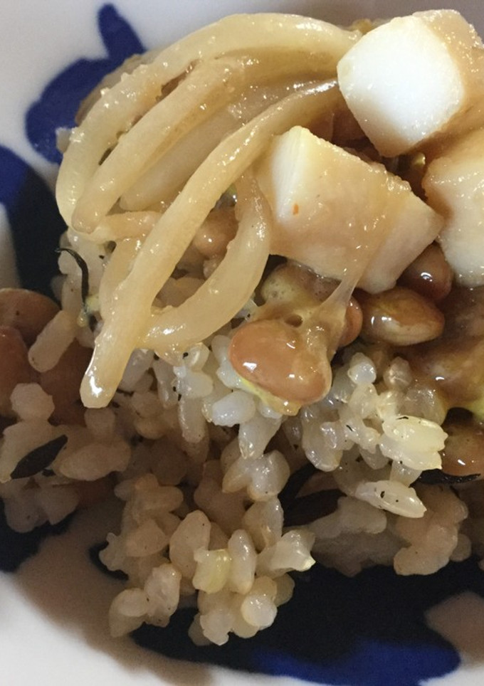 納豆とイカの生姜焼きのご飯-レシピのメイン写真