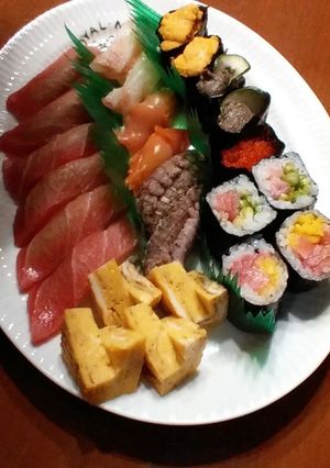 握り寿司（限界まで飯を小さく握る）-レシピのメイン写真