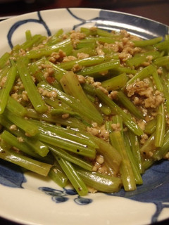春野菜♪若ごぼうの茎の中華風そぼろあん-レシピのメイン写真