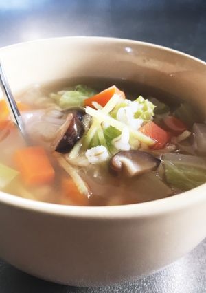 生姜が香る！押し麦の野菜たっぷりスープ-レシピのメイン写真