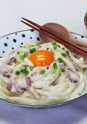 【トリュフソース】カルボナーラうどん-レシピのメイン写真