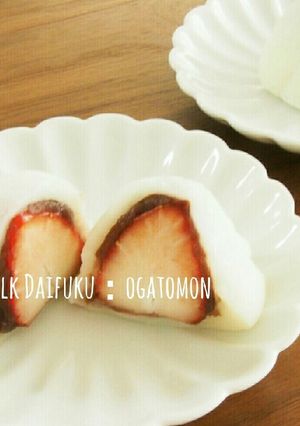レンジで簡単☆いちごみるく大福-レシピのメイン写真