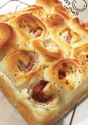 ベーコンロールちぎりパン-レシピのメイン写真
