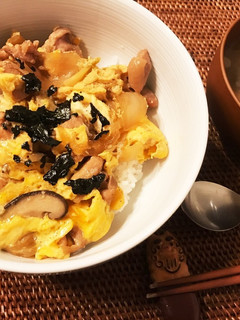 我が家の親子丼♪めんつゆ要らず!-レシピのメイン写真
