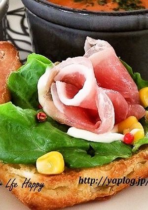クリスケット＆生ハム薔薇☆オープンサンド-レシピのメイン写真