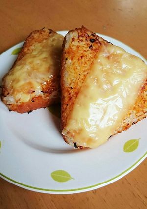 味噌とチーズの簡単焼きおにぎり-レシピのメイン写真