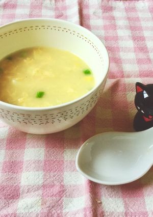 簡単に完成!ふわふわ〜中華たまごスープ-レシピのメイン写真