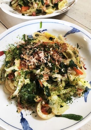 ベーコンとニラ☆春キャベツの焼うどん-レシピのメイン写真