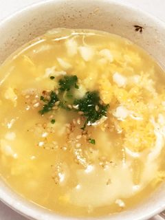 卵と豆腐と玉ねぎの簡単優しいスープ♪-レシピのメイン写真